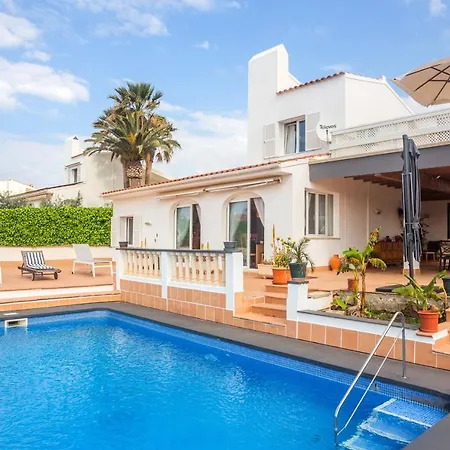 Villa Abbas *
